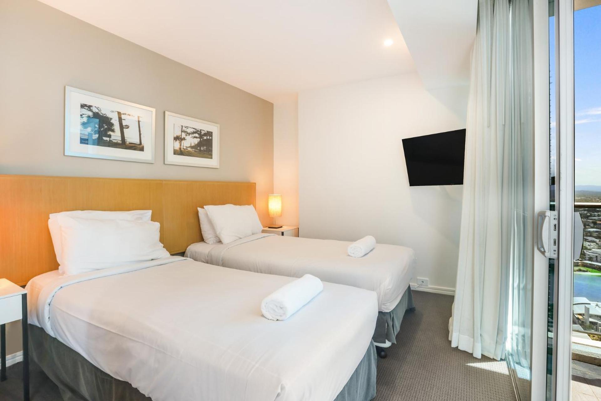 Number 1 H Residences - Wifi, Parking & More By Gold Coast Holidays Exterior foto